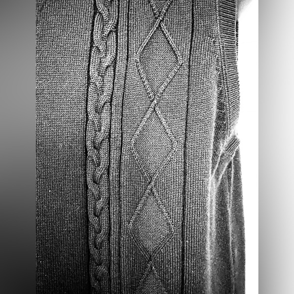 Paul Jones Men Black Cardigan Vest Sweater Sz L Button Viscose Acrylic Blend NWT - Picture 8 of 8